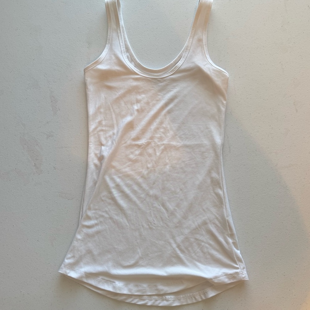 No Boundaries White Tank Top | XS